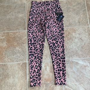 Onzie leggins